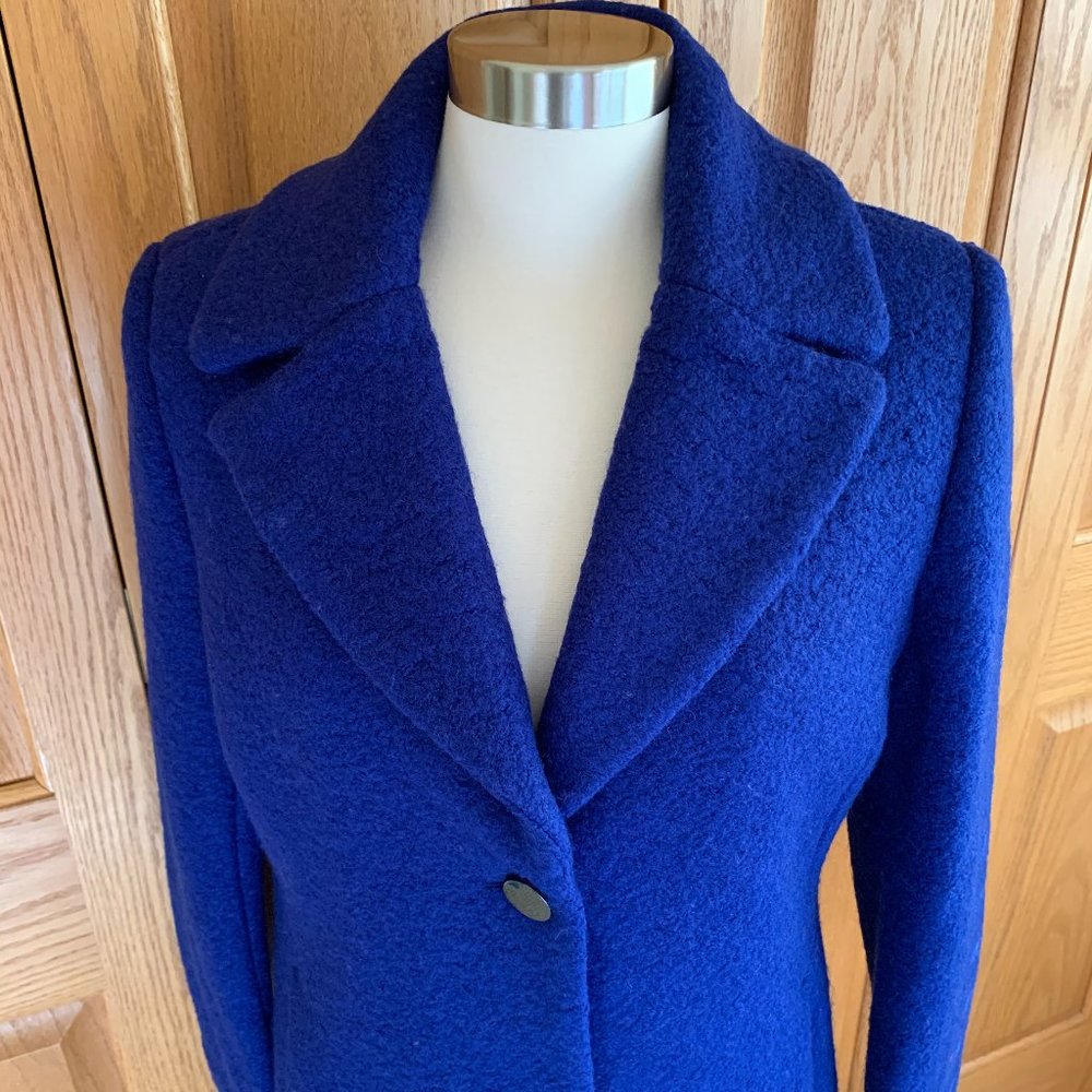 T. TAHARI - Tessa Boucle Coat - NEW without Tags